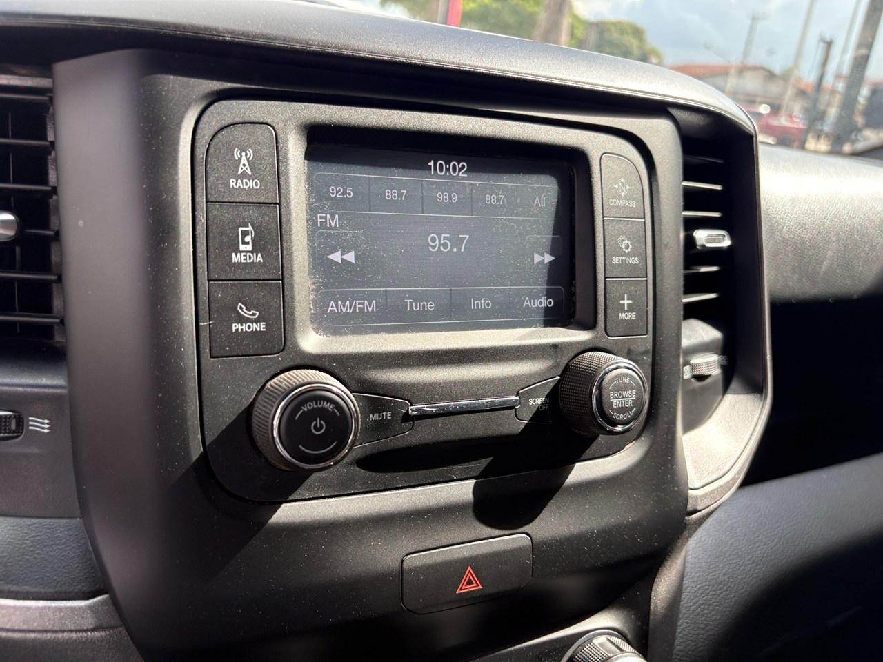RAM 1500 Tradesman Crew Cab LWB 4WD 2023