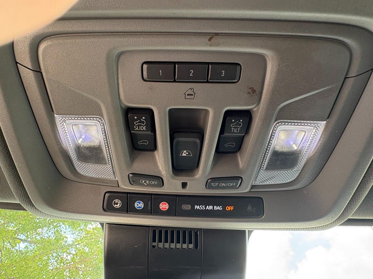 Chevrolet Silverado 1500 LTZ Crew Cab 4WD 2023