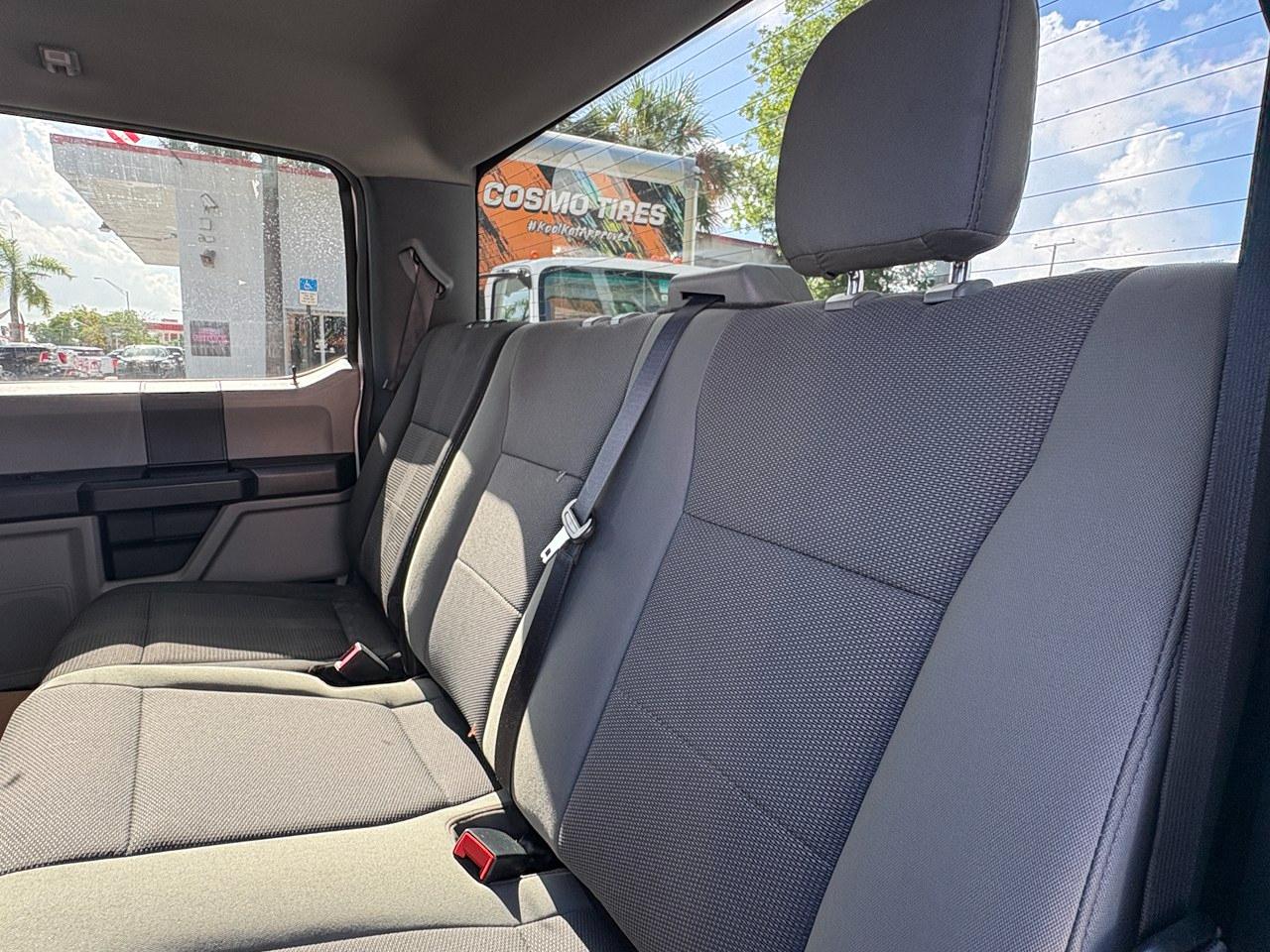 Ford F-350 SD King Ranch Crew Cab Long Bed DRW 4WD 2022