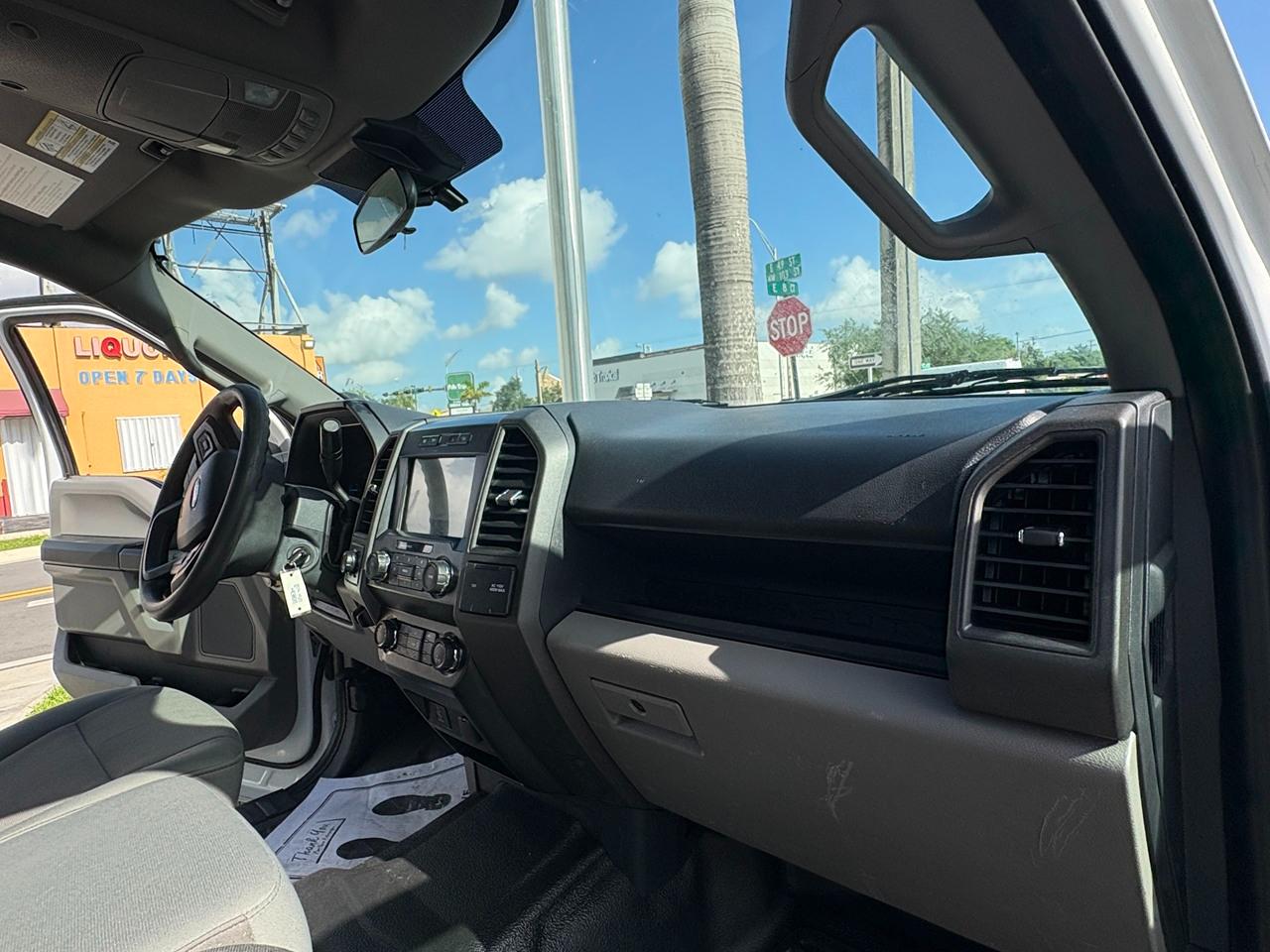 Ford F-350 SD King Ranch Crew Cab Long Bed DRW 4WD 2022