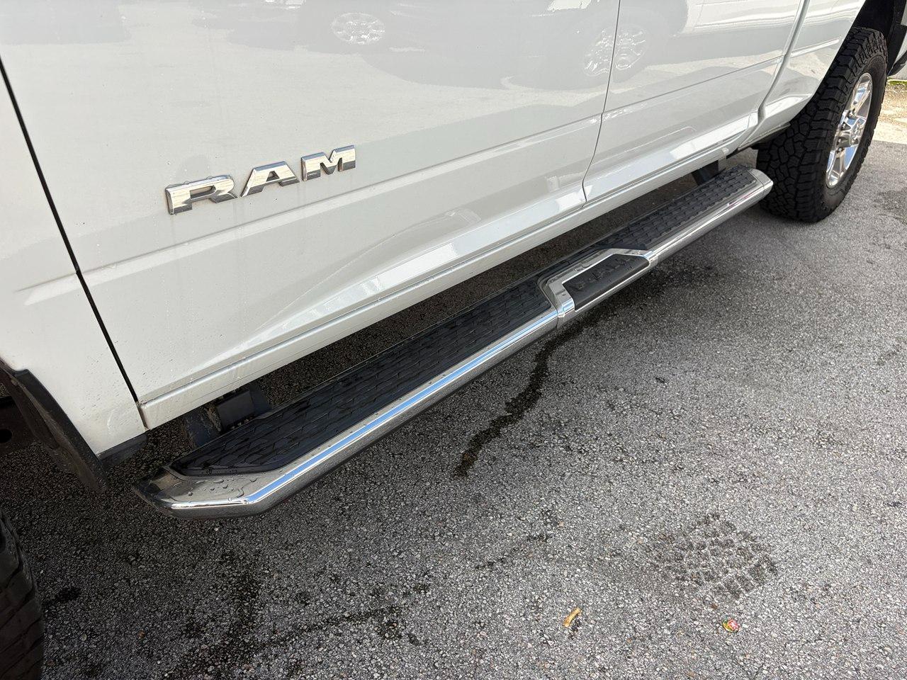 RAM 2500 Tradesman Crew Cab SWB 4WD 2024