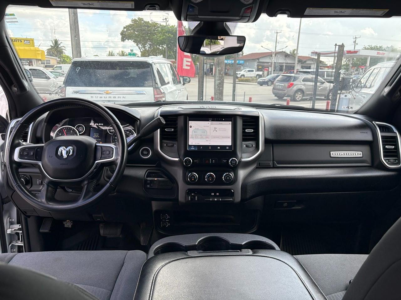 RAM 2500 Tradesman Crew Cab SWB 4WD 2024