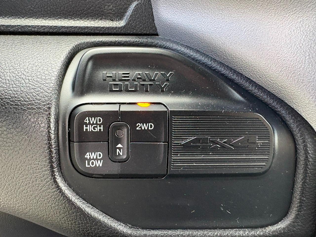 RAM 2500 Tradesman Crew Cab SWB 4WD 2024