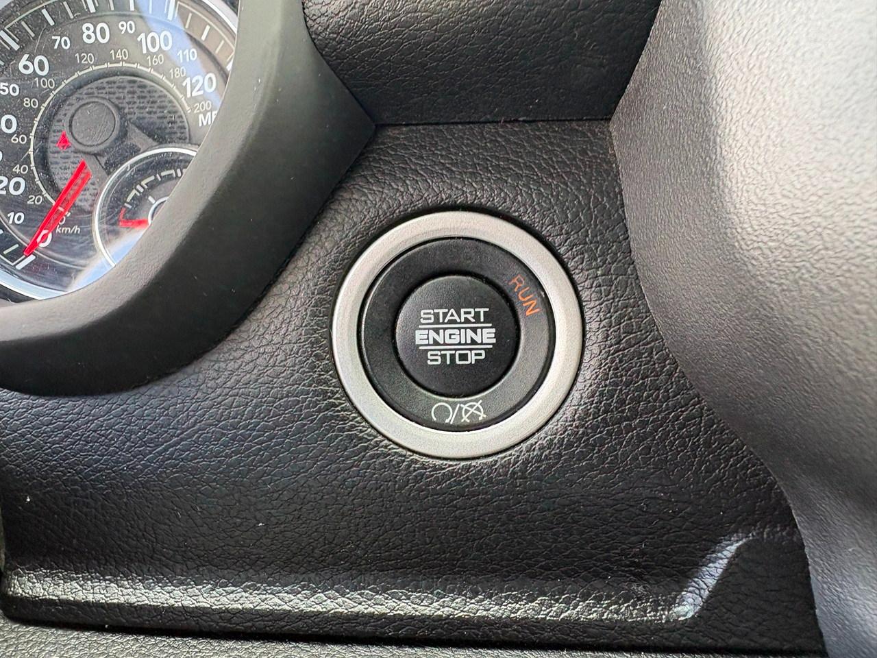 RAM 2500 Tradesman Crew Cab SWB 4WD 2024