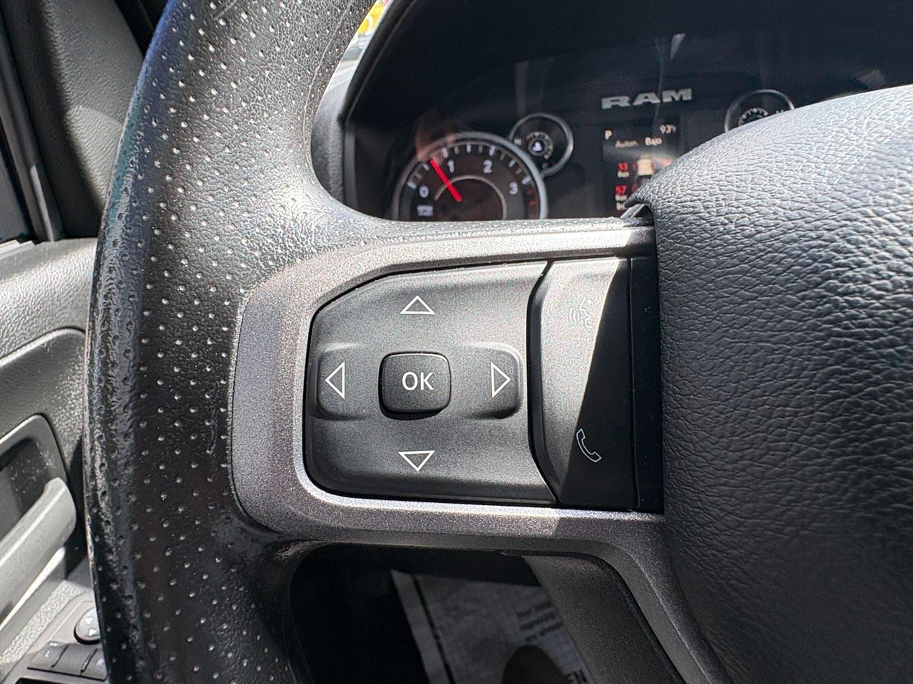 RAM 2500 Tradesman Crew Cab SWB 4WD 2023