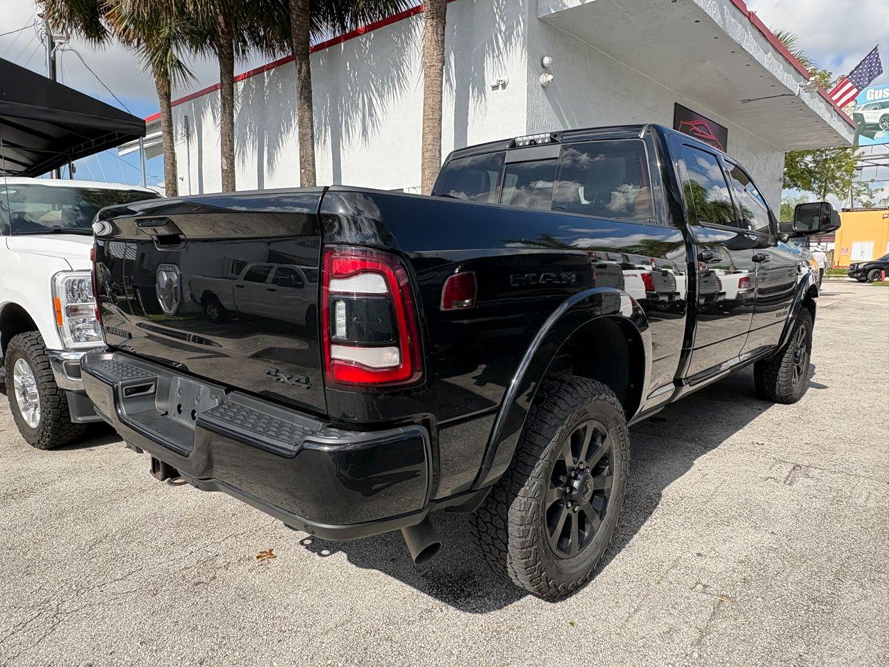 RAM 2500 Laramie Crew Cab SWB 4WD 2021