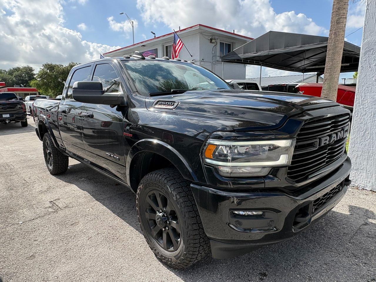 RAM 2500 Laramie Crew Cab SWB 4WD 2021