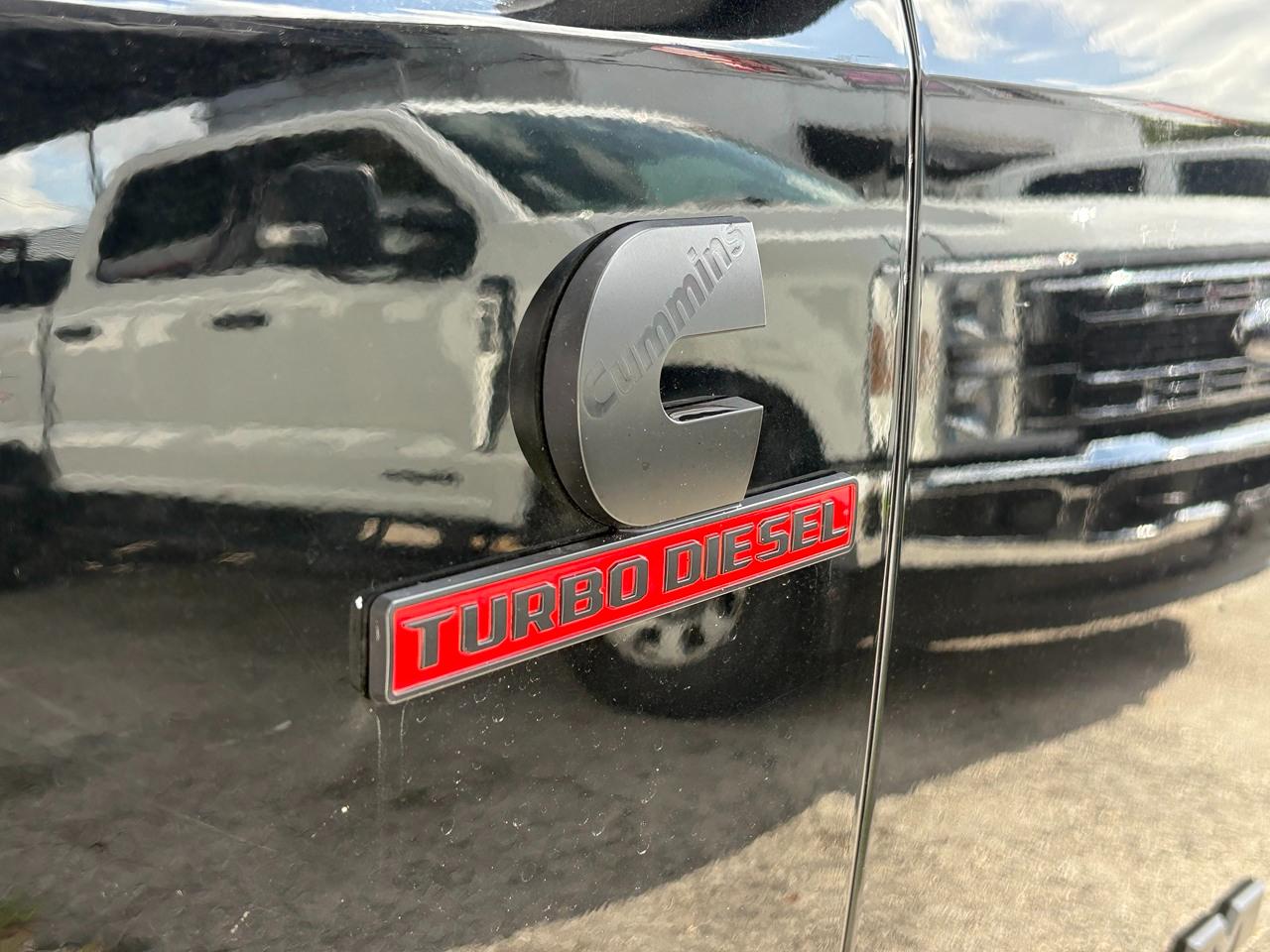 RAM 2500 Laramie Crew Cab SWB 4WD 2021