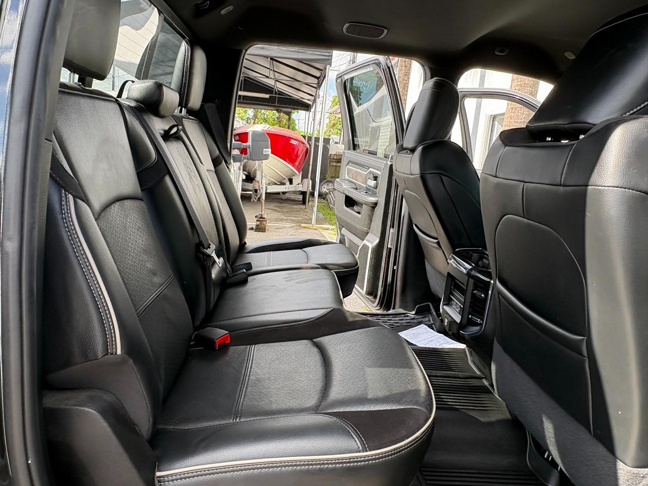 RAM 2500 Laramie Crew Cab SWB 4WD 2021