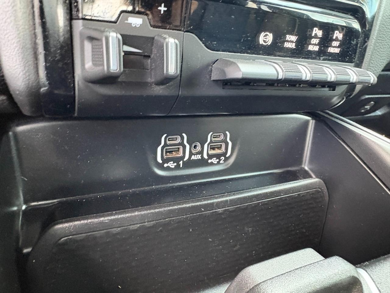 RAM 2500 Laramie Crew Cab SWB 4WD 2021