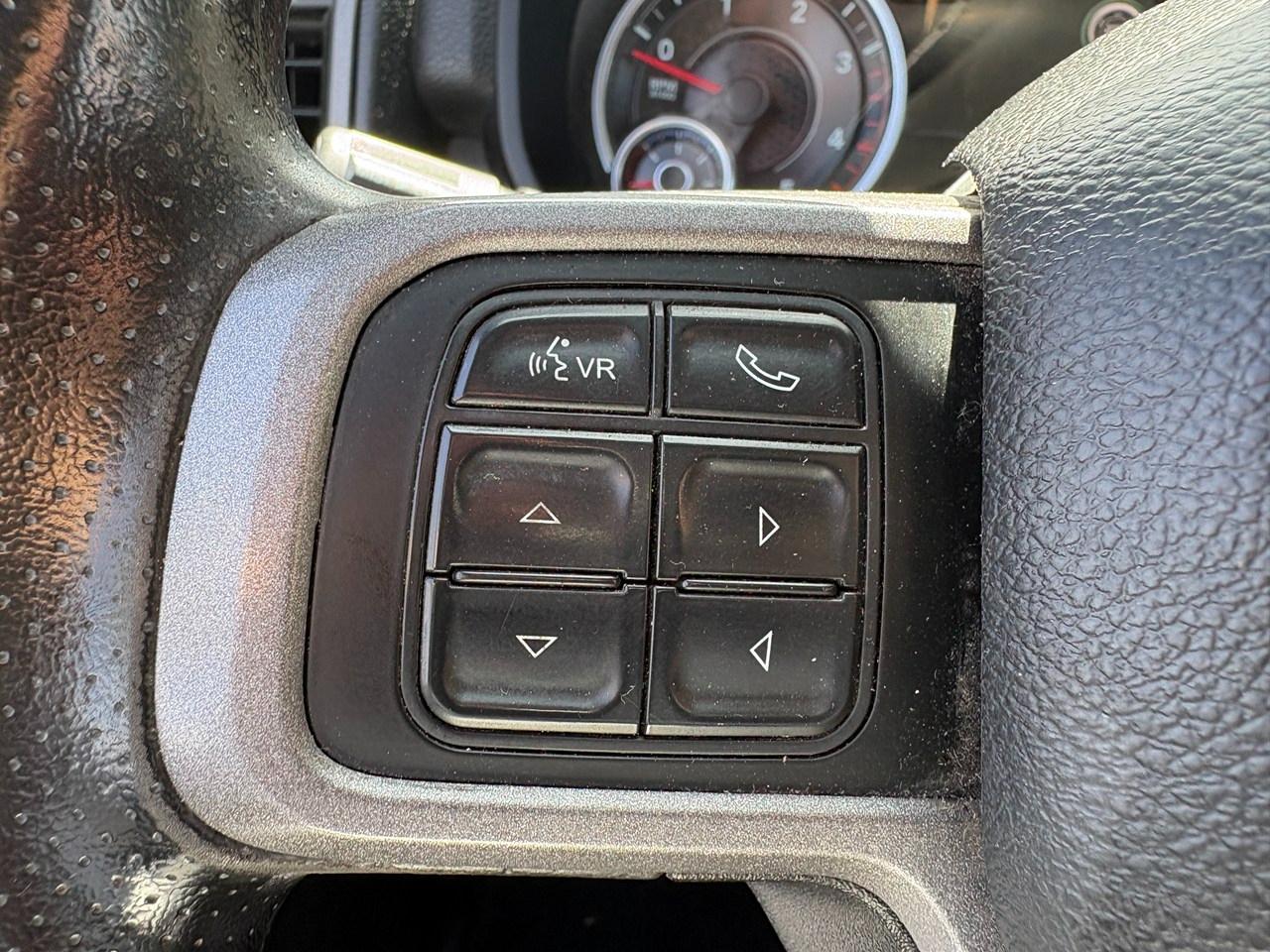 RAM 3500 Tradesman Crew Cab 4WD 2022