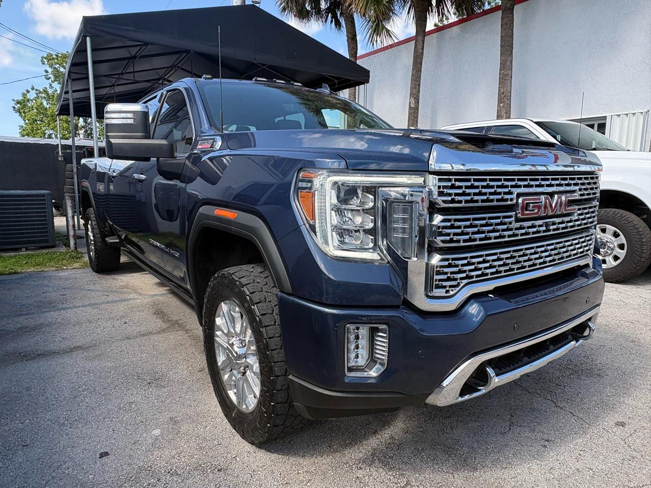 GMC Sierra 2500HD Denali Crew Cab 4WD 2021