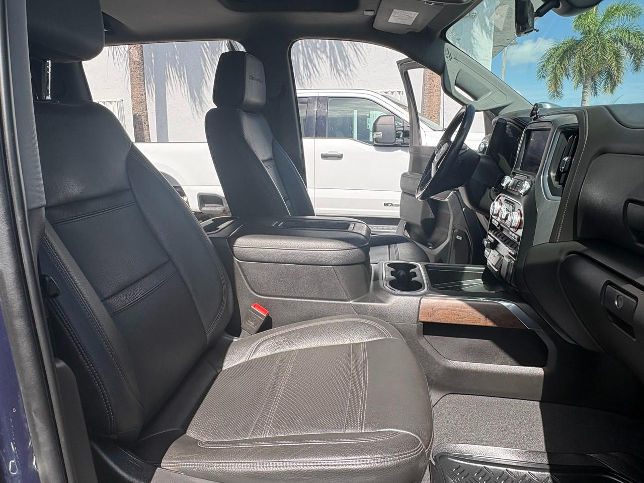 GMC Sierra 2500HD Denali Crew Cab 4WD 2021