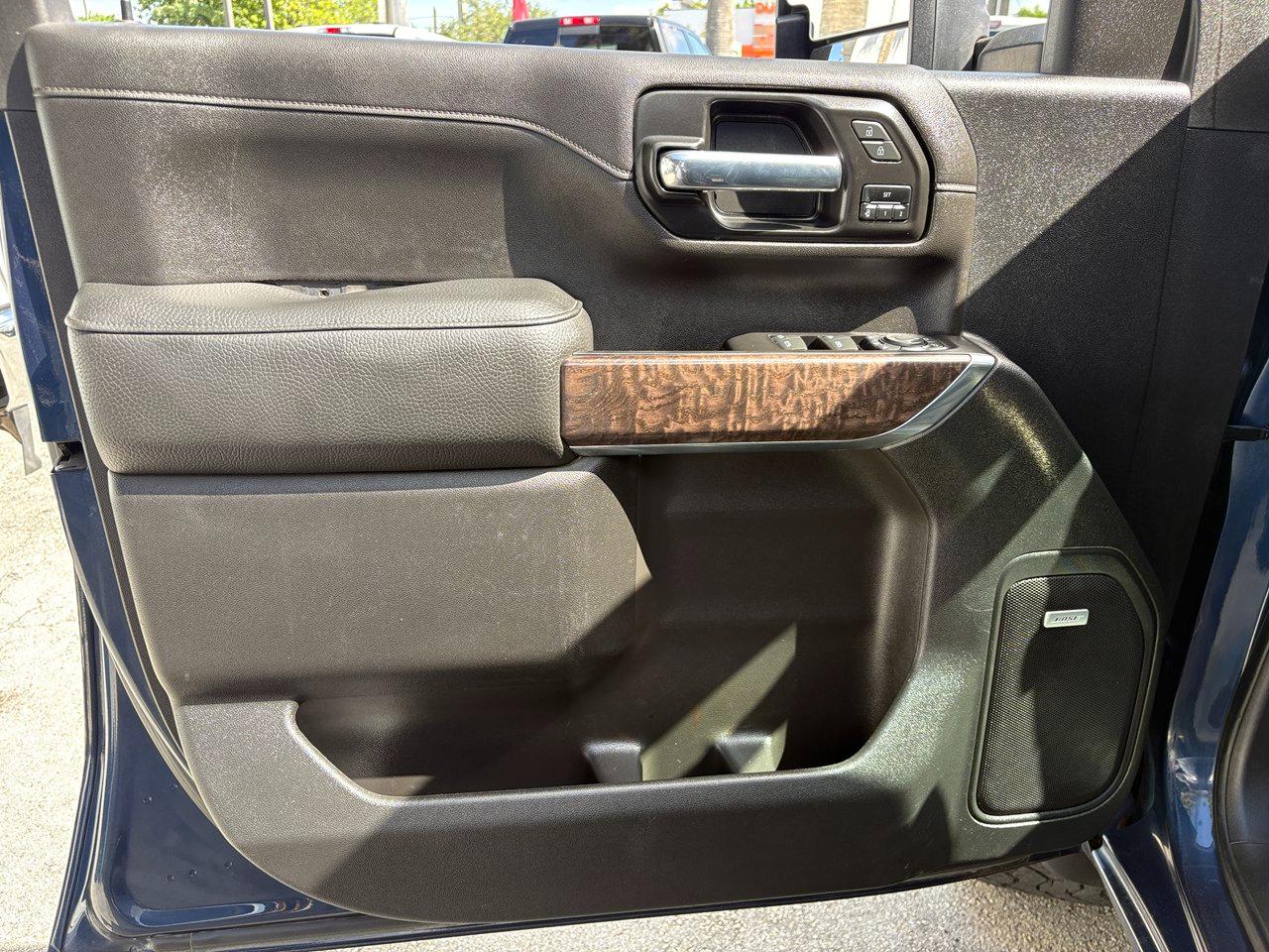 GMC Sierra 2500HD Denali Crew Cab 4WD 2021