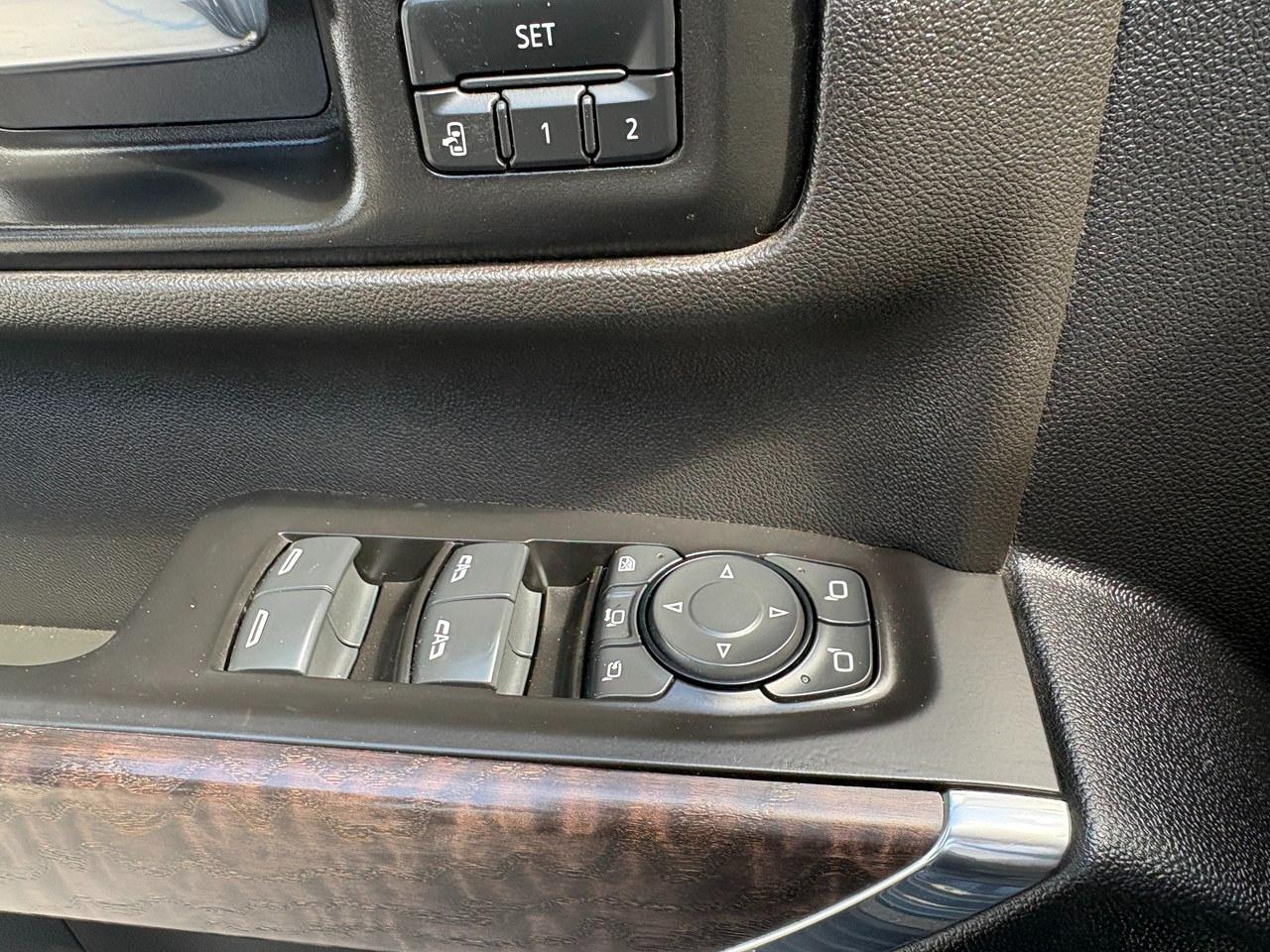 GMC Sierra 2500HD Denali Crew Cab 4WD 2021