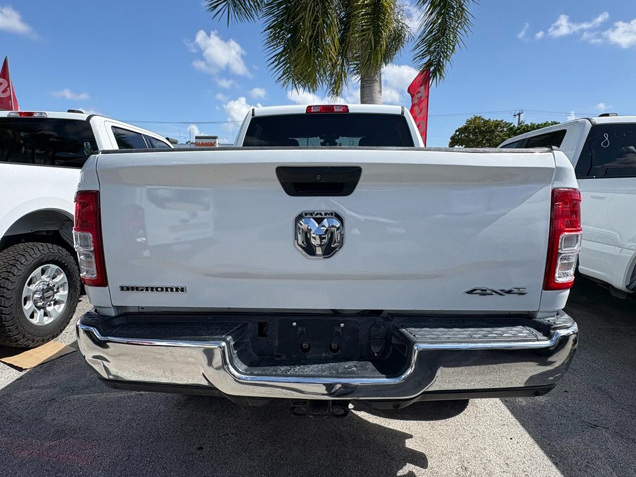 RAM 2500 Tradesman Crew Cab SWB 4WD 2024