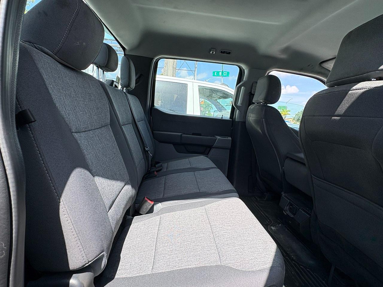 Ford F-350 SD King Ranch Crew Cab Long Bed DRW 4WD 2024