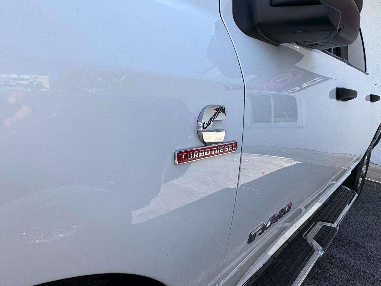 RAM 2500 Tradesman Crew Cab SWB 4WD 2024