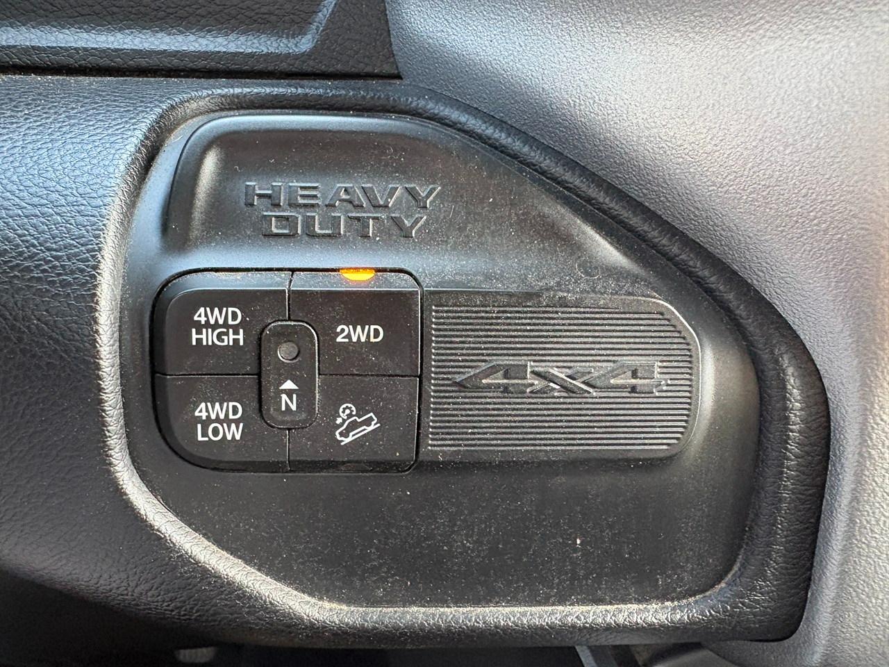 RAM 2500 Tradesman Crew Cab SWB 4WD 2024