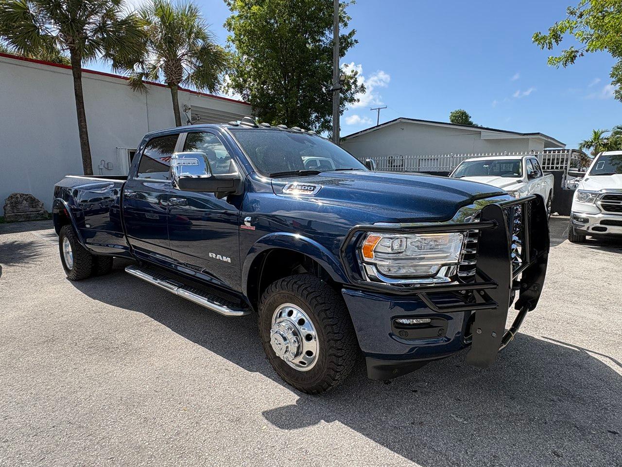 RAM 3500 Longhorn Crew Cab LWB 4WD DRW 2024