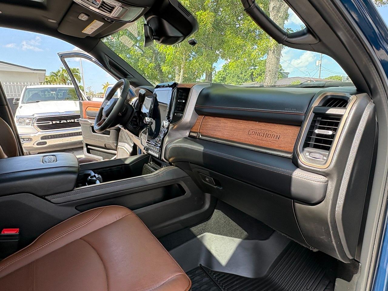 RAM 3500 Longhorn Crew Cab LWB 4WD DRW 2024