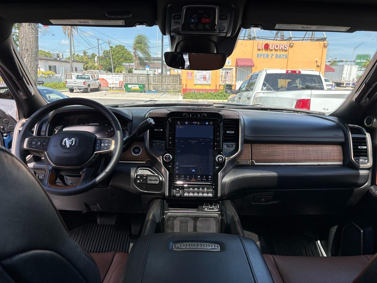 RAM 3500 Longhorn Crew Cab LWB 4WD DRW 2024