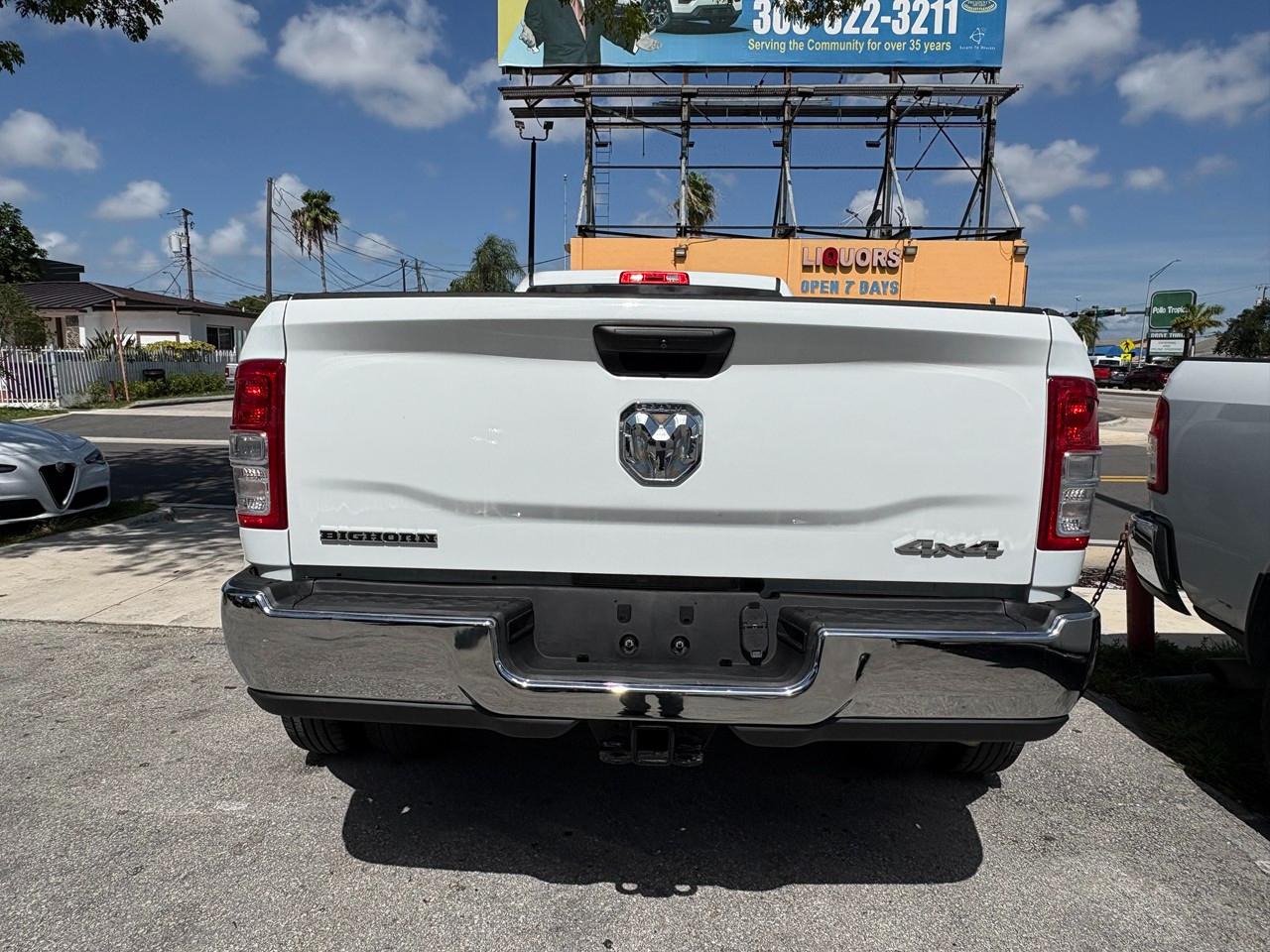 RAM 3500 Big Horn Crew Cab LWB 4WD DRW 2024