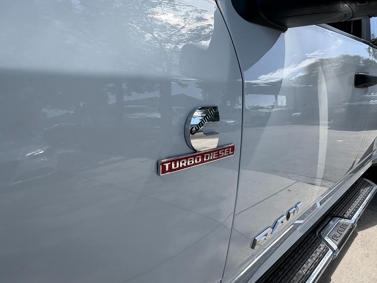 RAM 3500 Big Horn Crew Cab LWB 4WD DRW 2024