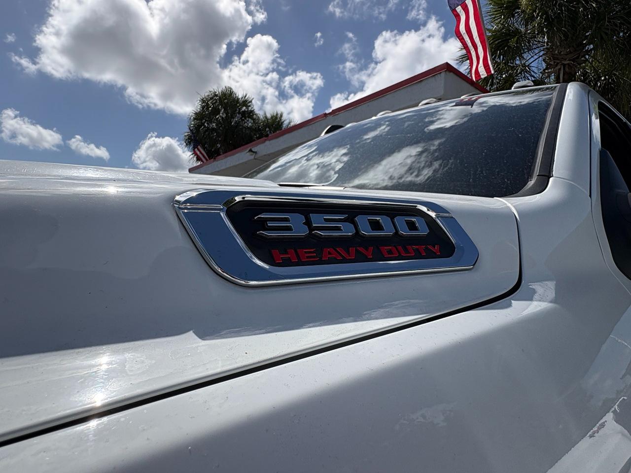 RAM 3500 Big Horn Crew Cab LWB 4WD DRW 2024