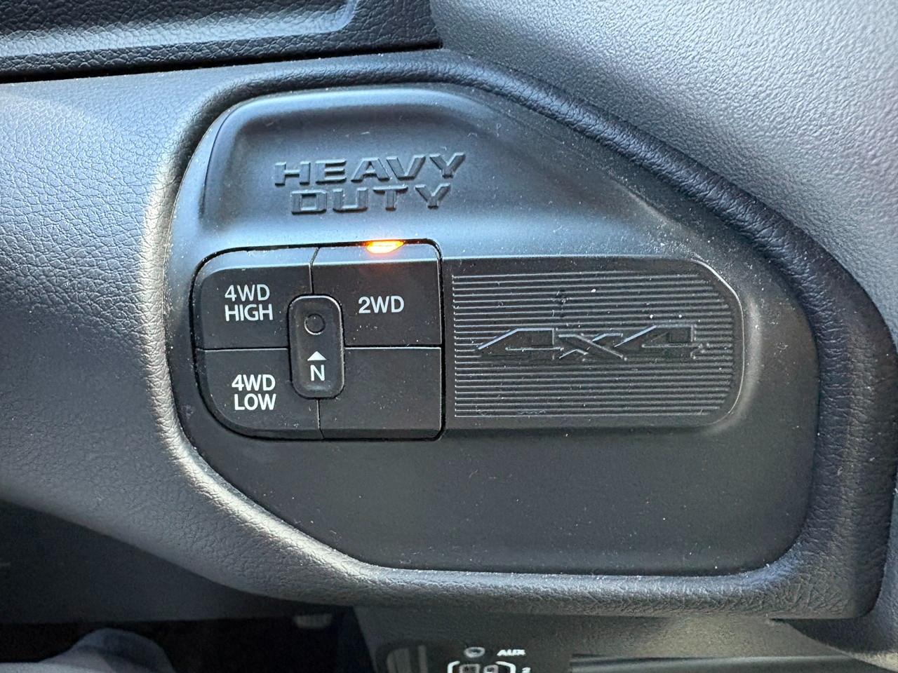 RAM 3500 Big Horn Crew Cab LWB 4WD DRW 2024