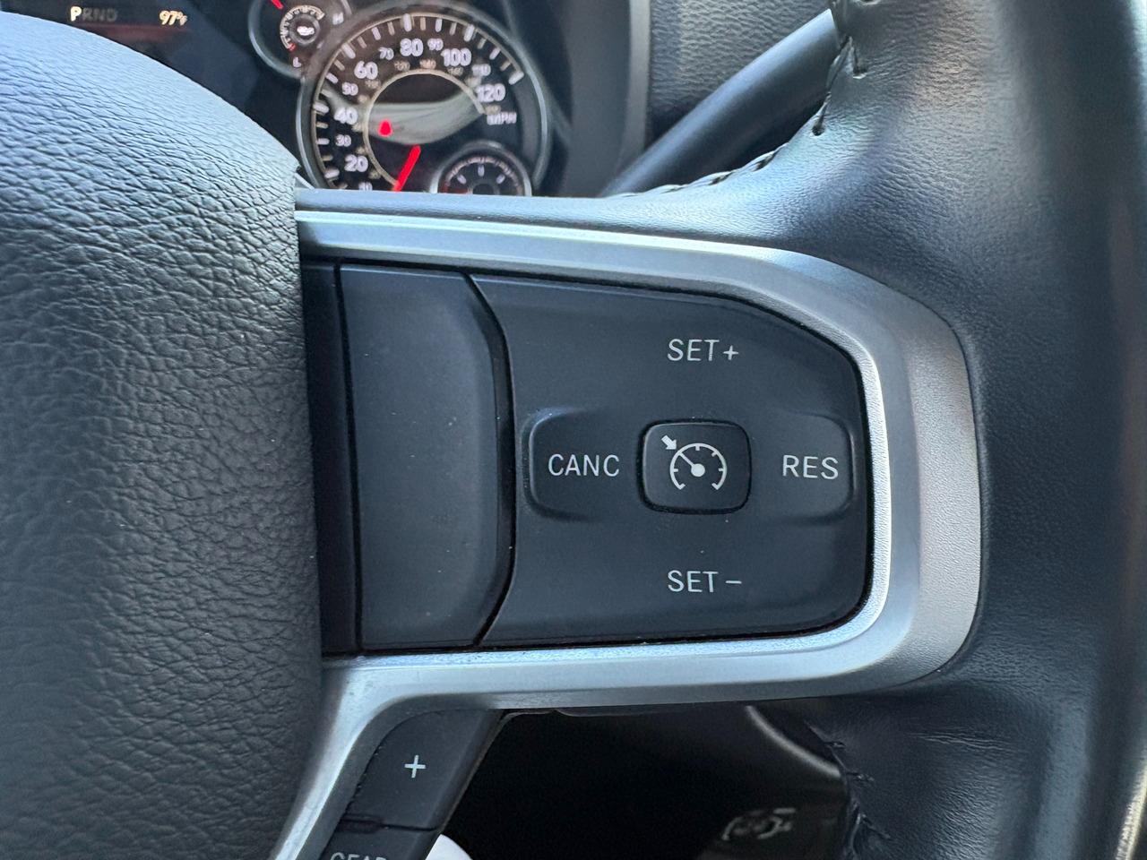 RAM 3500 Big Horn Crew Cab LWB 4WD DRW 2024