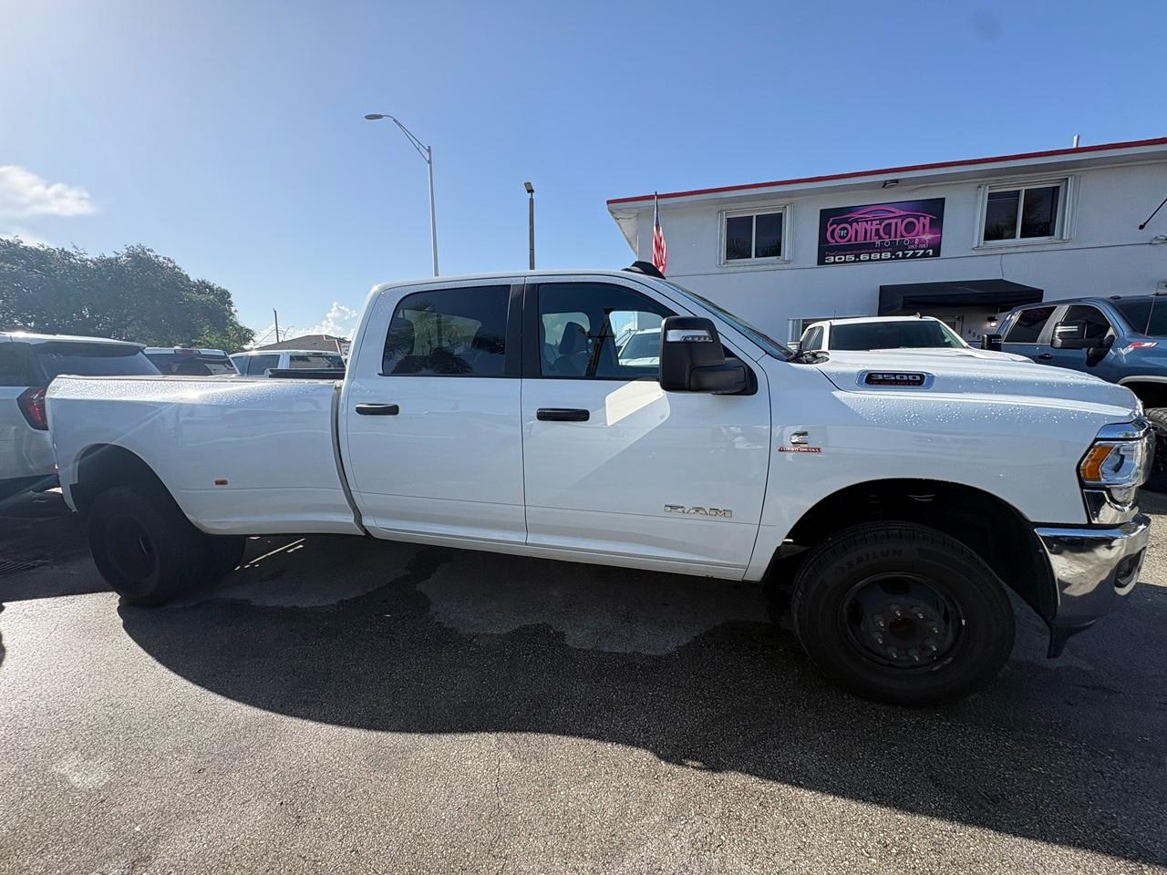 RAM 3500 Big Horn Crew Cab LWB 4WD DRW 2024