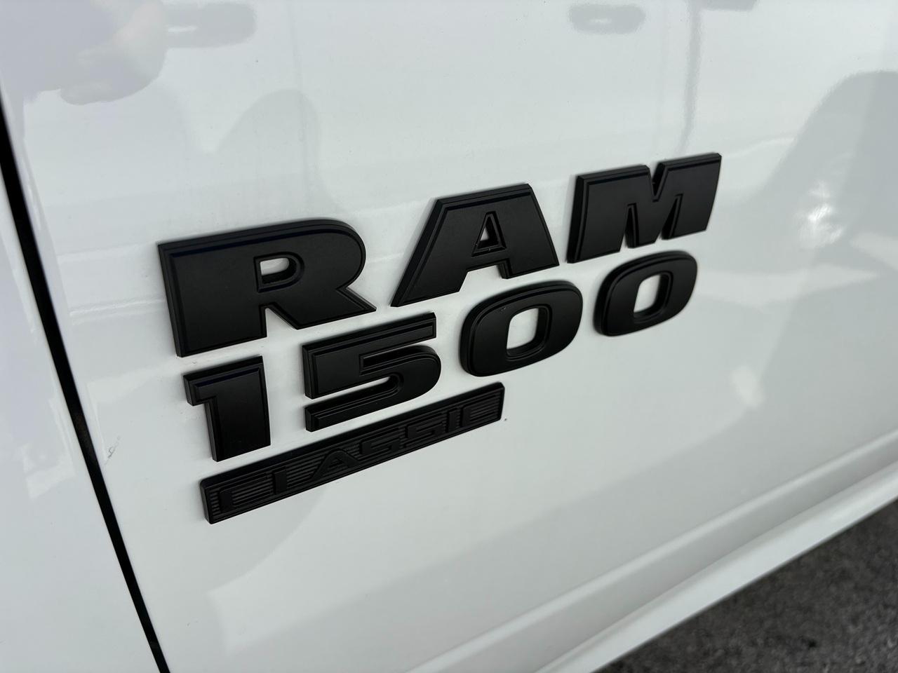 RAM 1500 Classic Tradesman Crew Cab SWB 2WD 2024