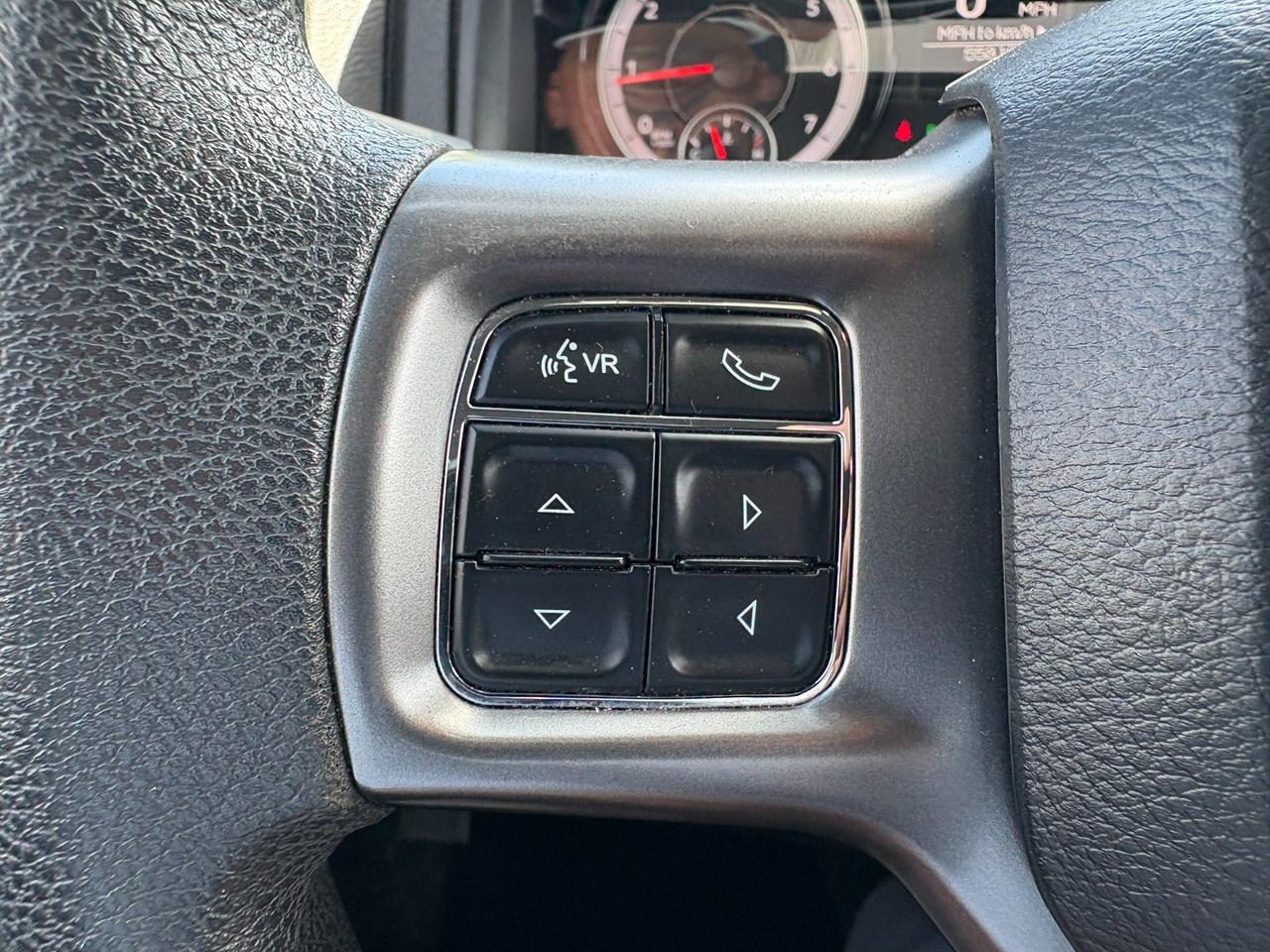 RAM 1500 Classic Tradesman Crew Cab SWB 2WD 2024
