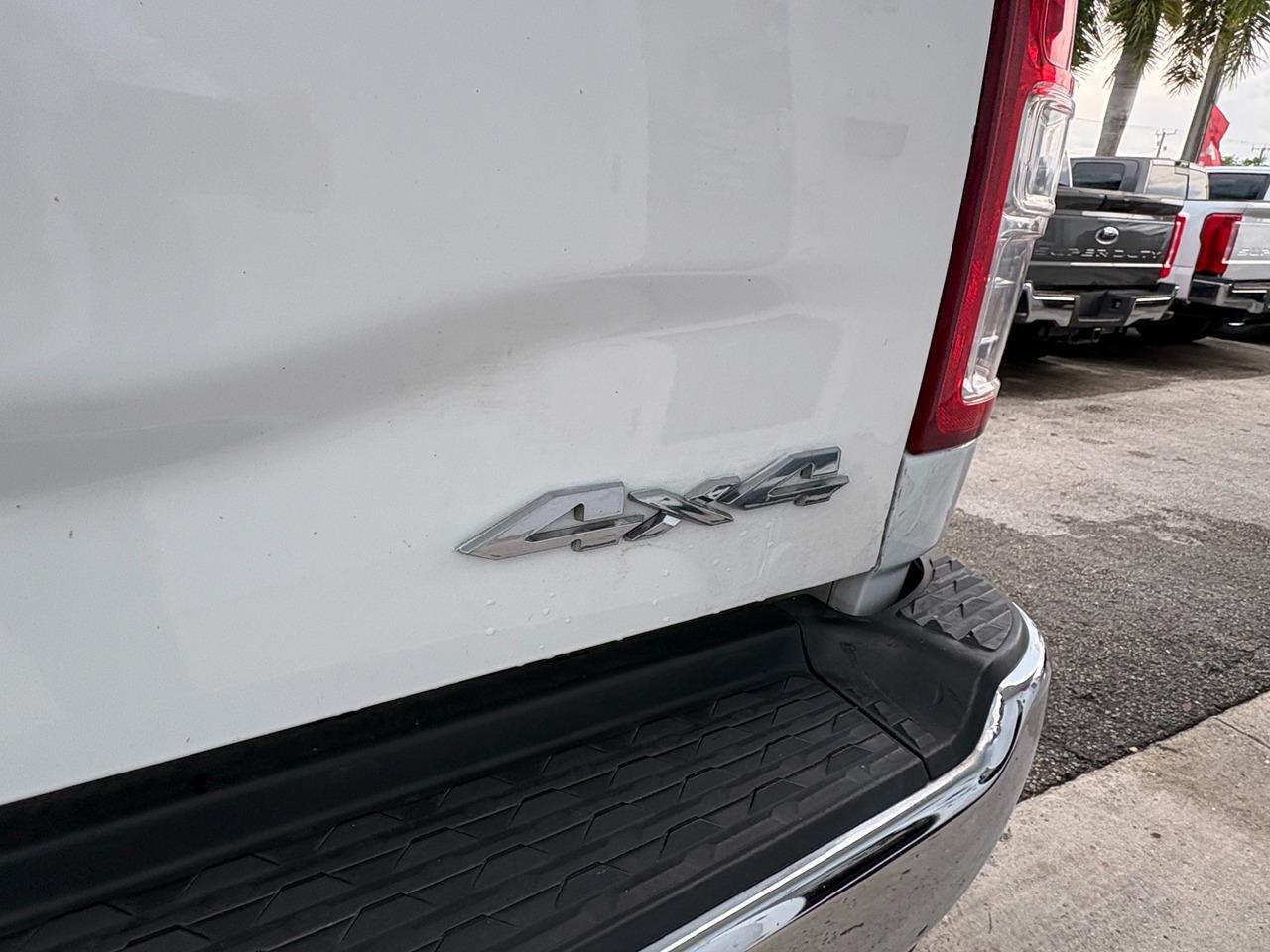RAM 3500 Tradesman Crew Cab 4WD DRW 2024
