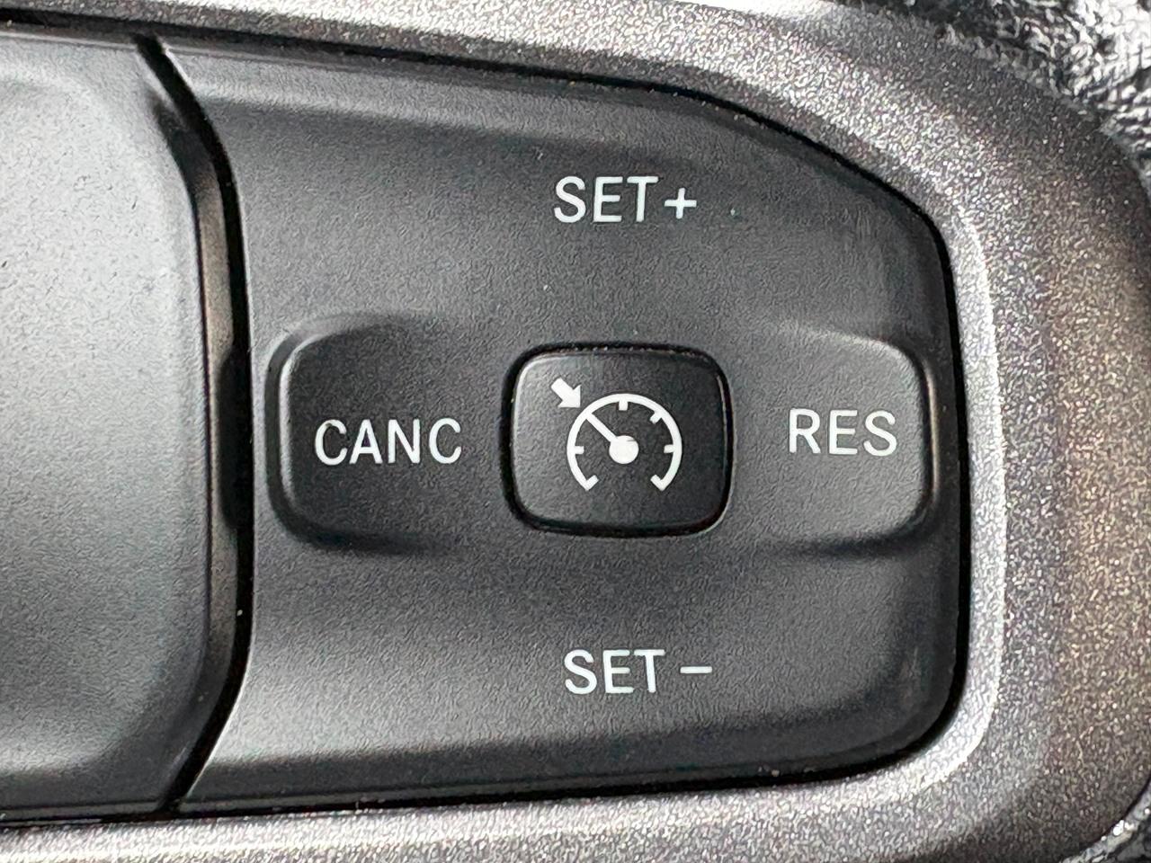 RAM 3500 Tradesman Crew Cab 4WD DRW 2024