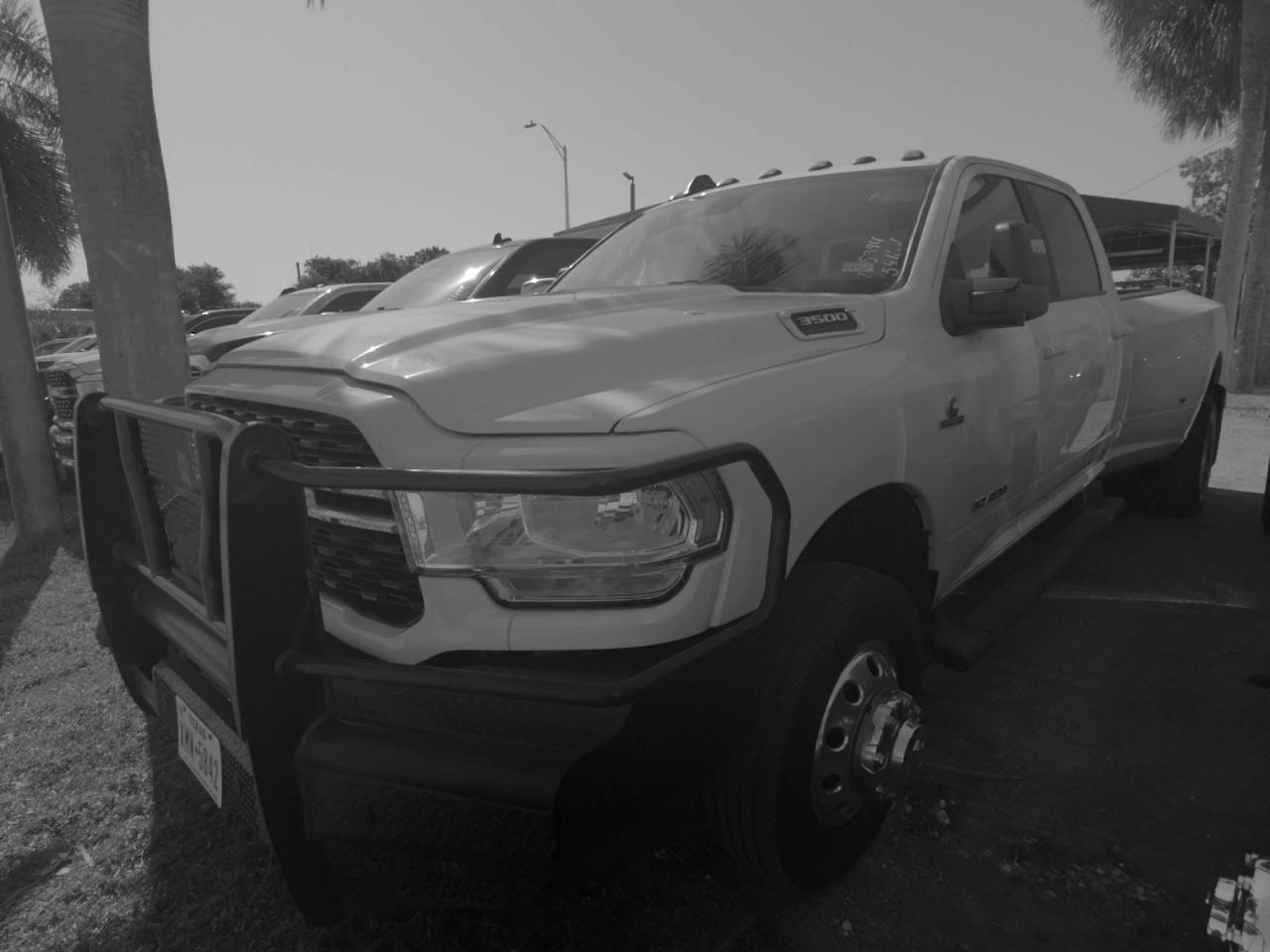 RAM 3500 Big Horn Crew Cab LWB 4WD DRW 2023