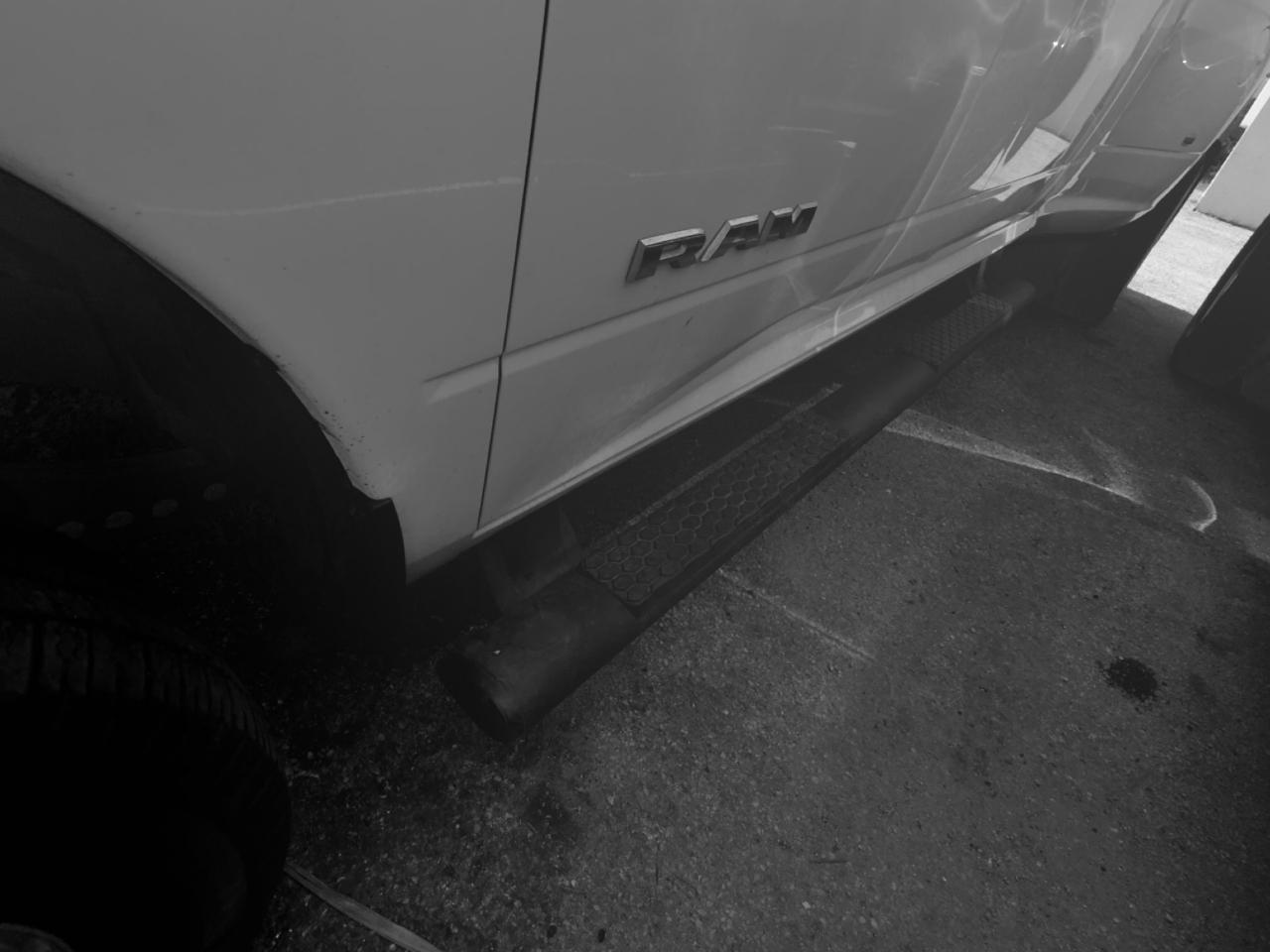 RAM 3500 Big Horn Crew Cab LWB 4WD DRW 2023