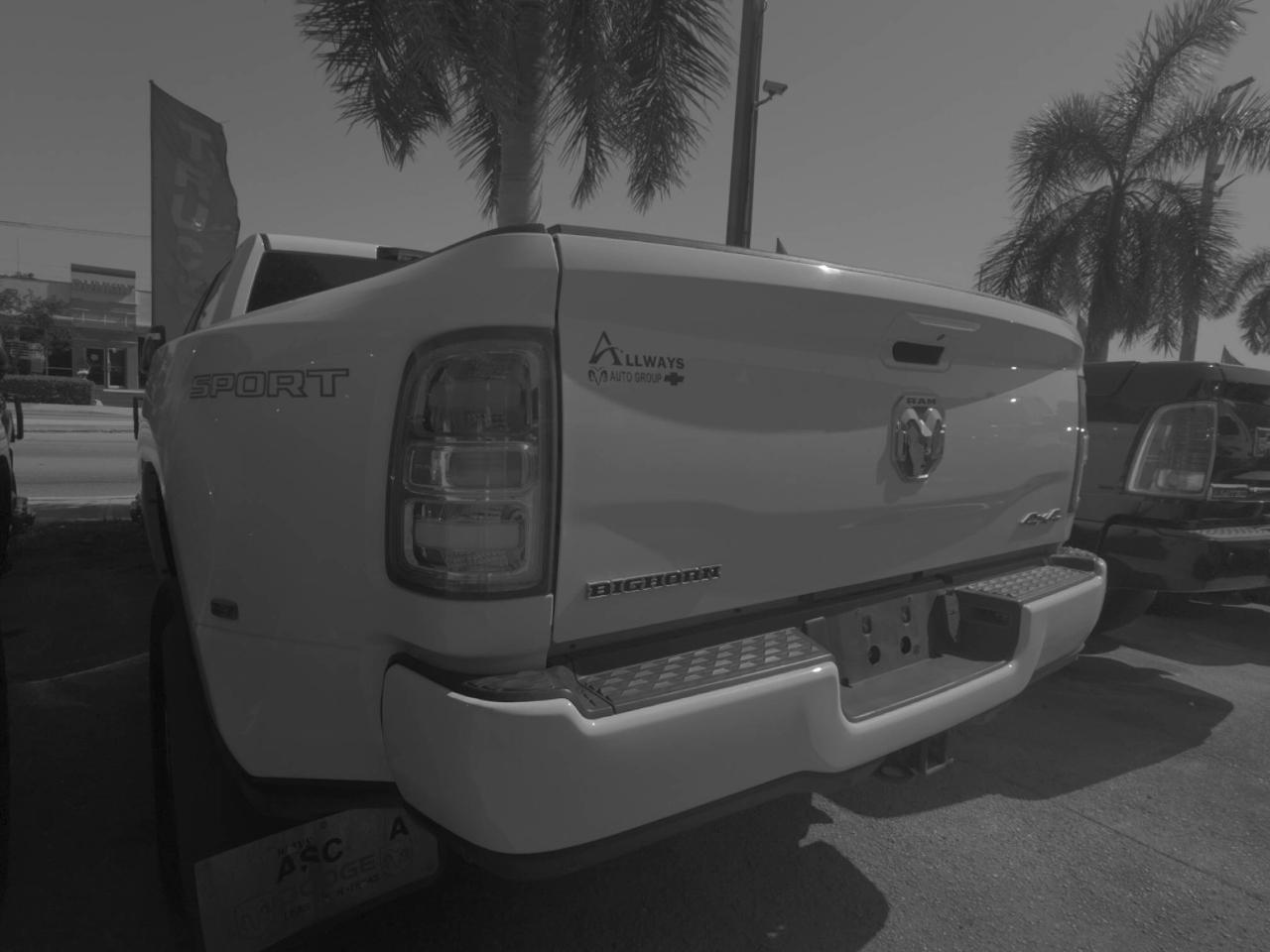 RAM 3500 Big Horn Crew Cab LWB 4WD DRW 2023