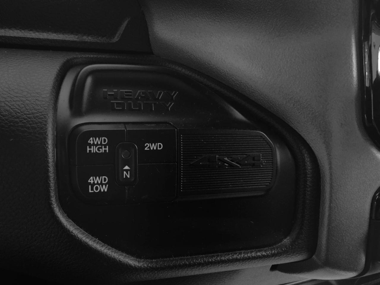 RAM 3500 Big Horn Crew Cab LWB 4WD DRW 2023