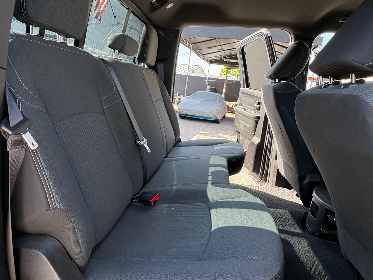 RAM 3500 Tradesman Crew Cab 4WD DRW 2022
