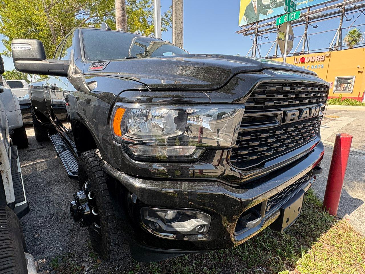 RAM 3500 Big Horn Crew Cab LWB 4WD DRW 2024