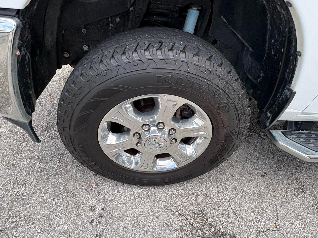 RAM 2500 Tradesman Crew Cab SWB 4WD 2024