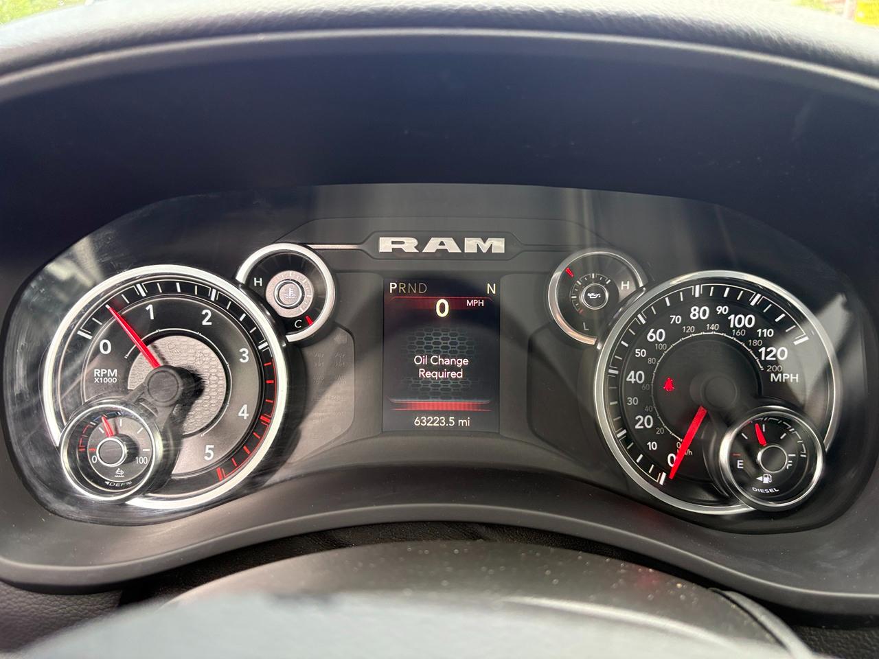 RAM 2500 Tradesman Crew Cab SWB 4WD 2024