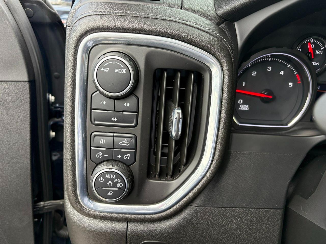 Chevrolet Silverado 2500HD LT Crew Cab Short Box 4WD 2022