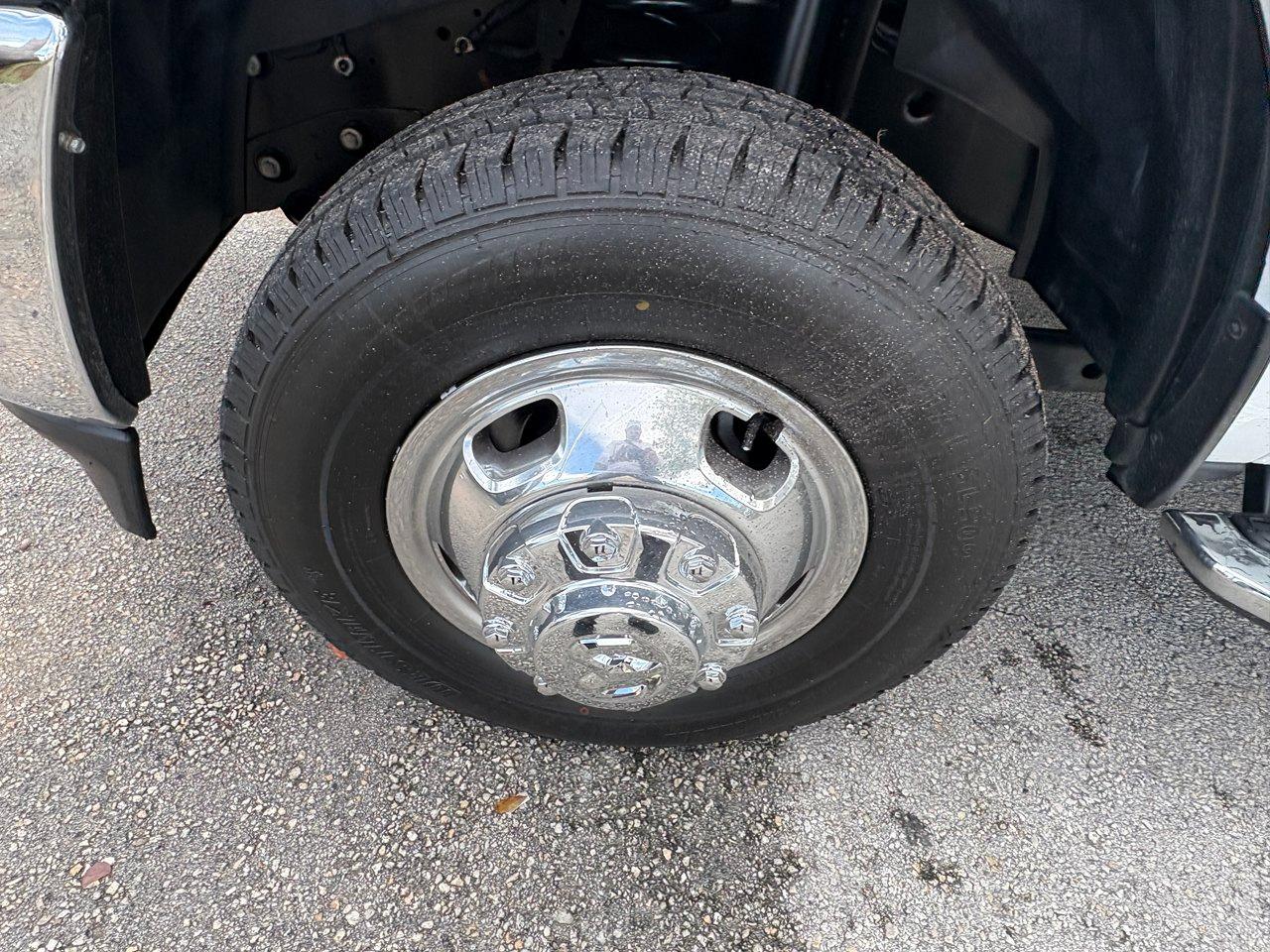 RAM 3500 Big Horn Crew Cab LWB 4WD DRW 2024