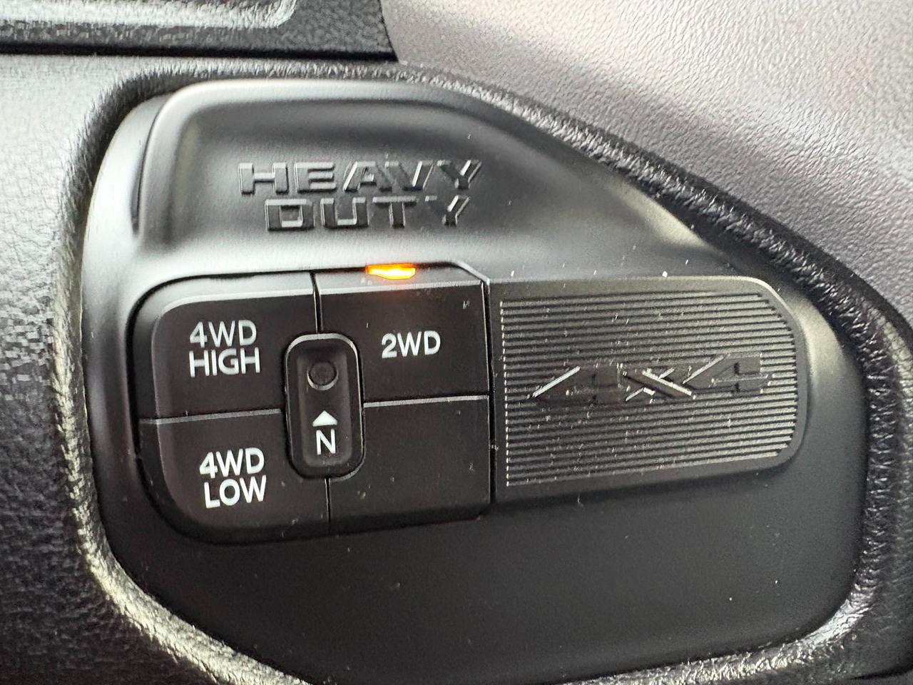 RAM 3500 Big Horn Crew Cab LWB 4WD DRW 2024