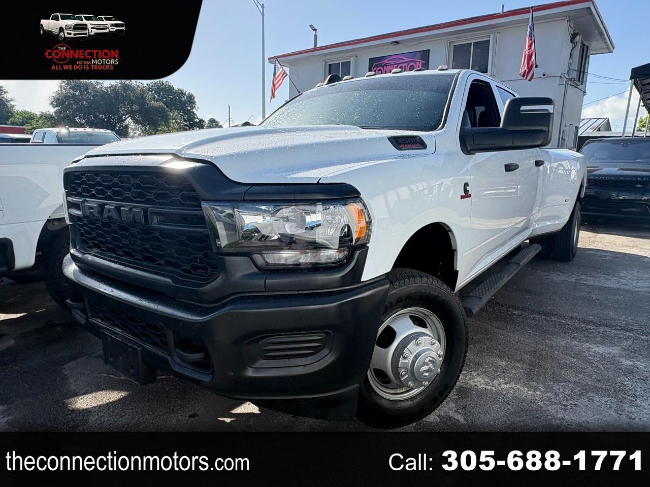 RAM 3500 Tradesman Crew Cab 4WD DRW 2024