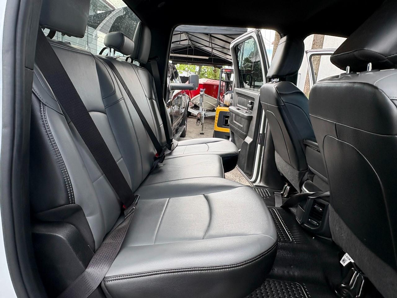 RAM 2500 Tradesman Crew Cab LWB 4WD 2024