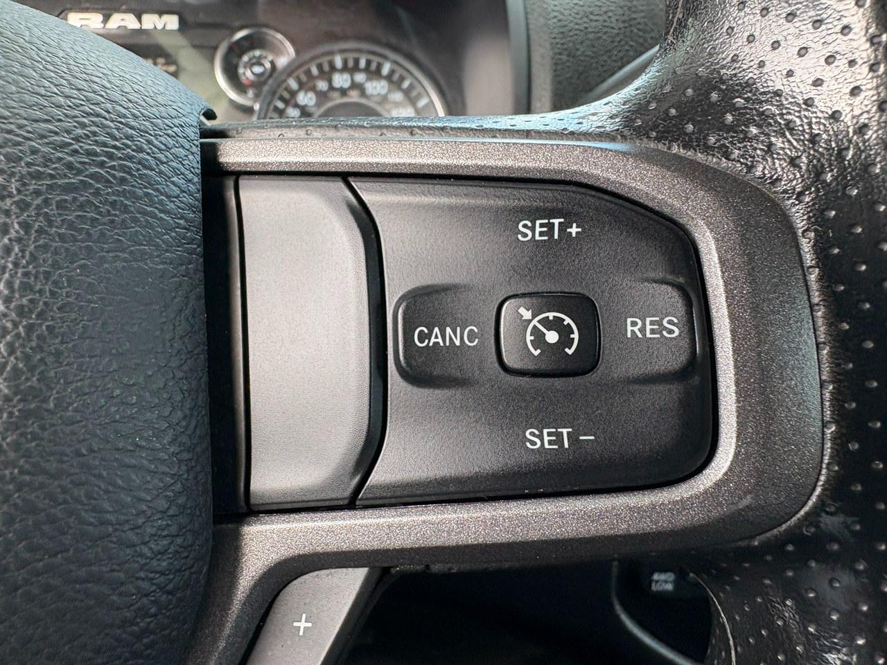 RAM 2500 Tradesman Crew Cab LWB 4WD 2024